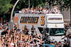 姆巴佩惊艳独中两元，追平亨利纪录助法国狂欢