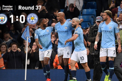 曼联门将奥纳纳转会土超传闻，阿诺德忠诚表态续约利物浦